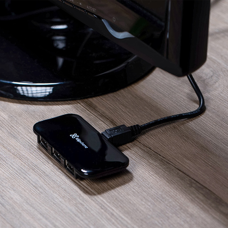 HUB SLIM 2.0 KLIP XTREME 4 PUERTOS - NEGRO