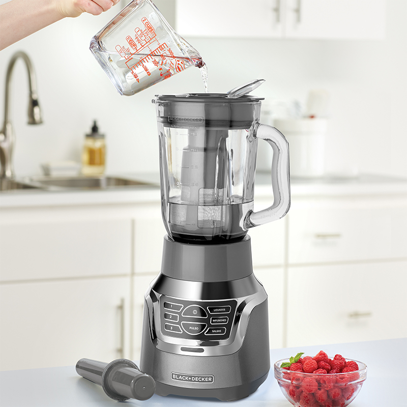 Licuadora  900 Watts con Filtro Infusor de Jugos 3 en 1 BL1350G Black Decker