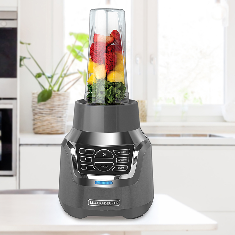Licuadora  900 Watts con Filtro Infusor de Jugos 3 en 1 BL1350G Black Decker