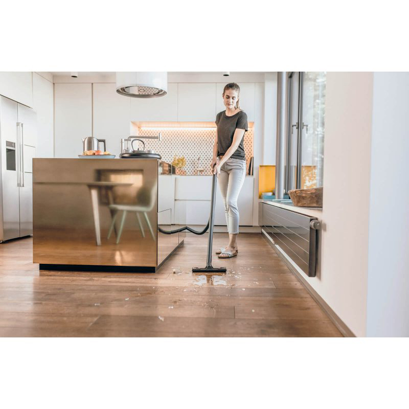 Aspiradora para Suciedad Sólida y Líquida WD 4 Karcher 