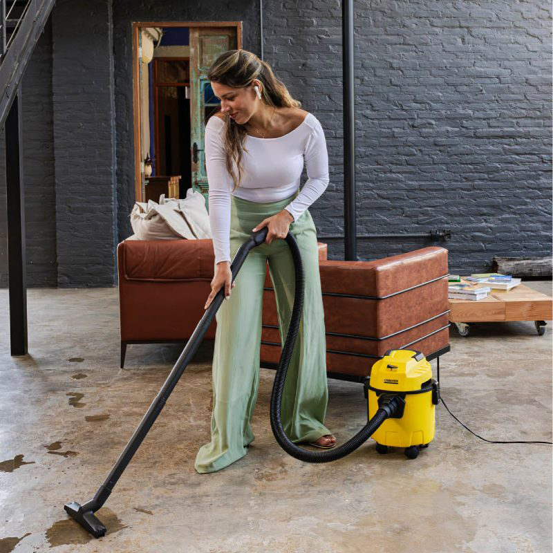 Aspiradora  WDL1 10L  Solido y Liquido Karcher 