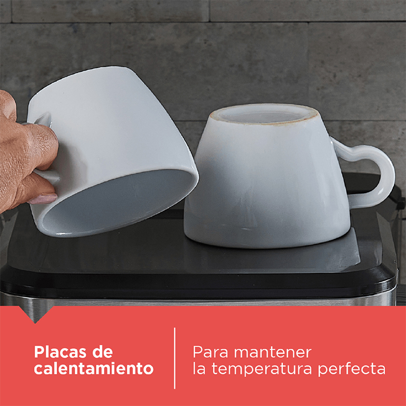 Cafetera Espresso - Capuchino Late American EM0312-0SDLA BLACK+DECKER
