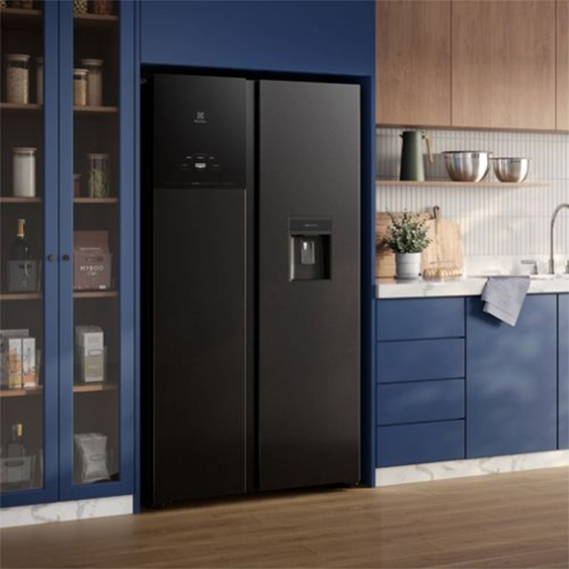 Refrigerador No Frost Side by Side 522L Inverter AutoSense Negro ERS53F3Q5CB Electrolux 