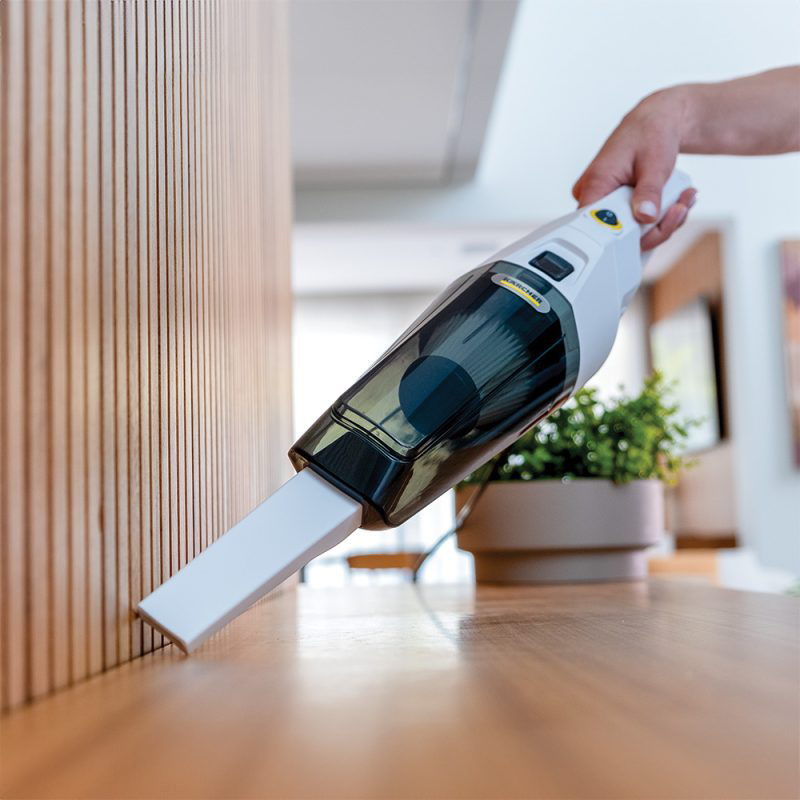 Aspiradora Vertical 2en1 VCL Karcher