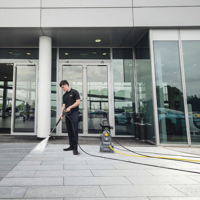 Hidrolavadora Profesional HD 4/10  Karcher                                                                                                                                                                                                                                                                                                                                                                 