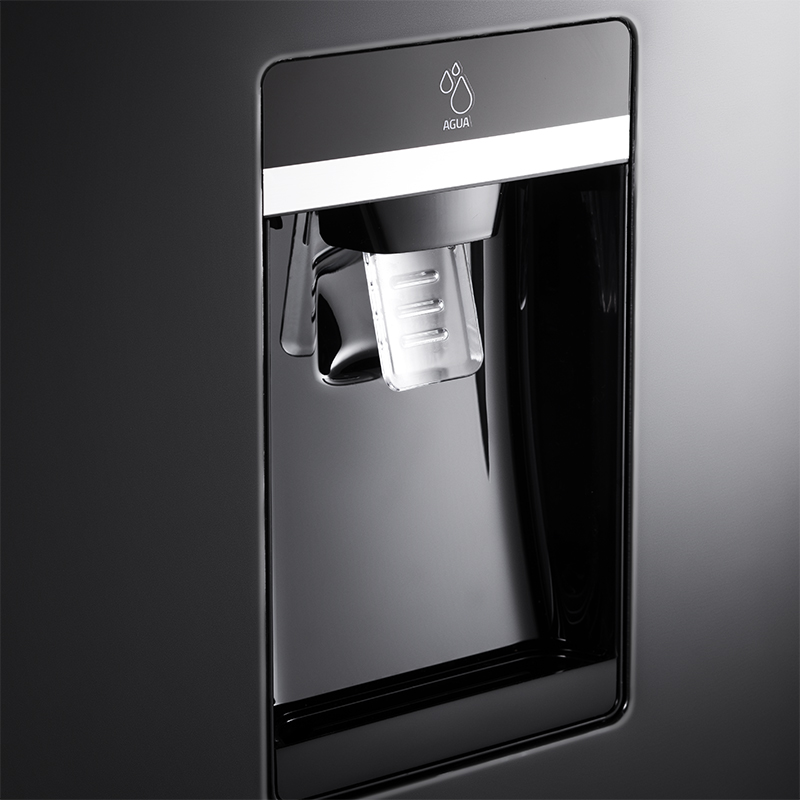 Refrigerador RI-405ML Avant Negro Indurama