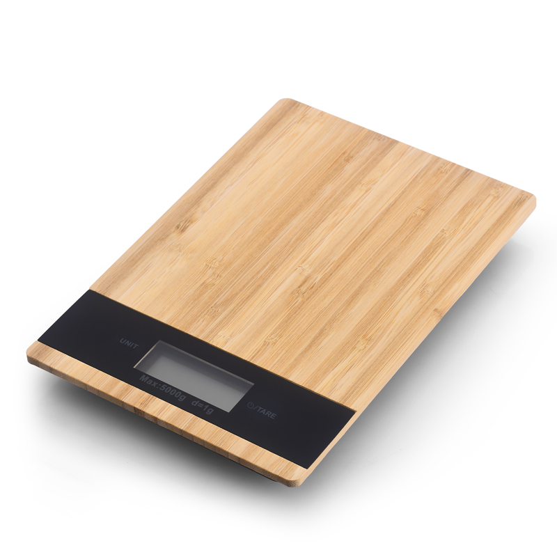 BÁSCULA ELECTRÓNICA DE COCINA FABRICADA EN BAMBÚ. SOPORTA UN PESO Maximo De 5 Kg Incluye 2 Baterias Y Caja De Carton 36973