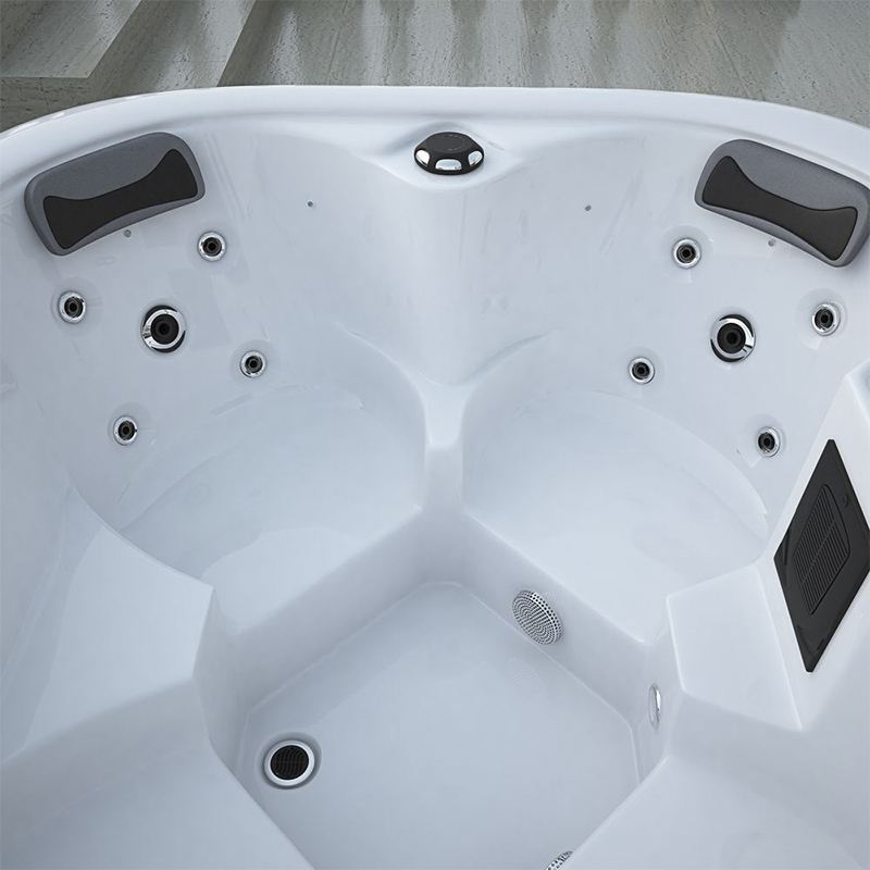 Jacuzzi Spa 180x160x79cm  20 Jets con Calentador 220v