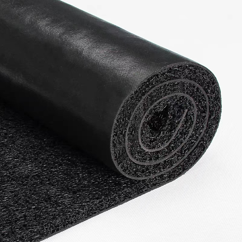 Alfombra PVC 14mmx1.22x12m Musgo Negro