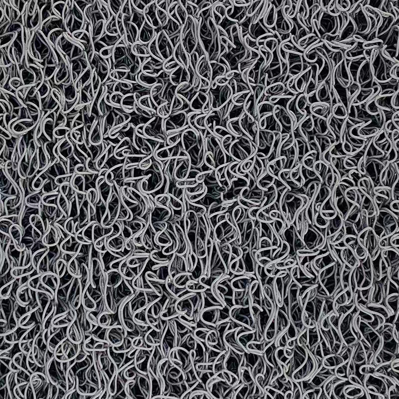 Alfombra PVC 14mmx1.22x12m Musgo Gris