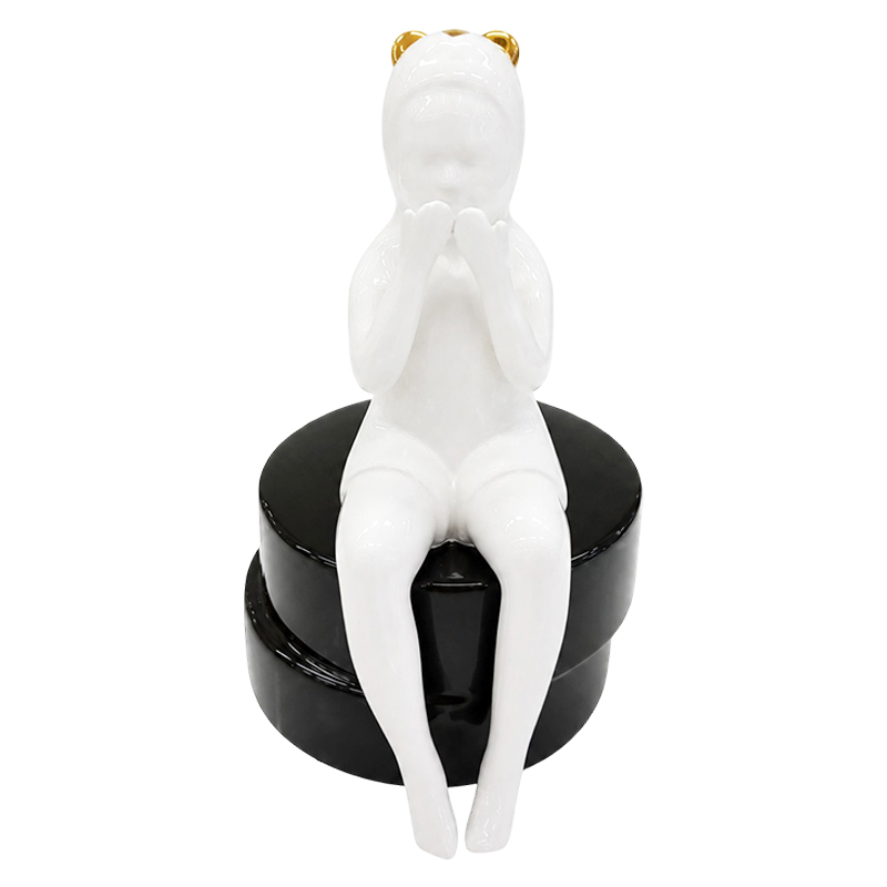 Adorno de Cerámica Niño 20x13cm Blanco Negro Oro