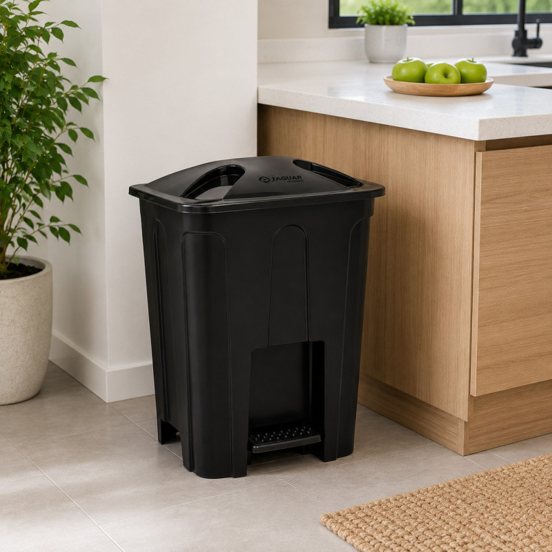 Tacho Plástico 15L con Pedal 35cm Negro Jaguar