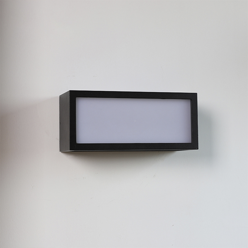 Lámpara Led para Exterior Decorativa Negra 20w