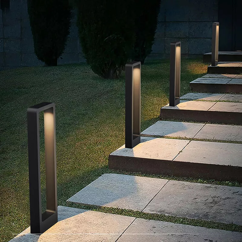 Lámpara de Piso Led  10W Luz Cálida 3000k  60cm Negra