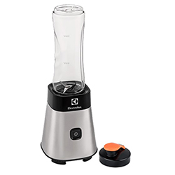 Licuadora con Botella Portátil para Transportar Electrolux