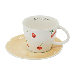 Taza de 8.5oz con Plato Deco Dudley Cerezas Thompsonville